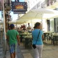 Nach dem Bier in der Bar suchen wir uns eine Tapas-Bar, welche nicht auf Touris aus ist.