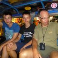 Rückfahrt mit dem Sammeltaxi (auf der Ladefläche eines Pickups)