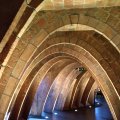Dachboden der Casa Milà. Von Gaudi als Zwischengeschoss zur Isolierung geplant.
